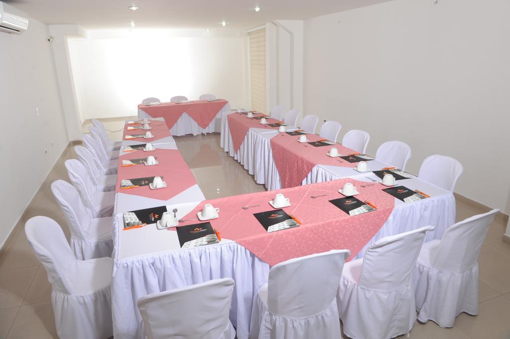 San Jose Plaza 3* Bucaramanga